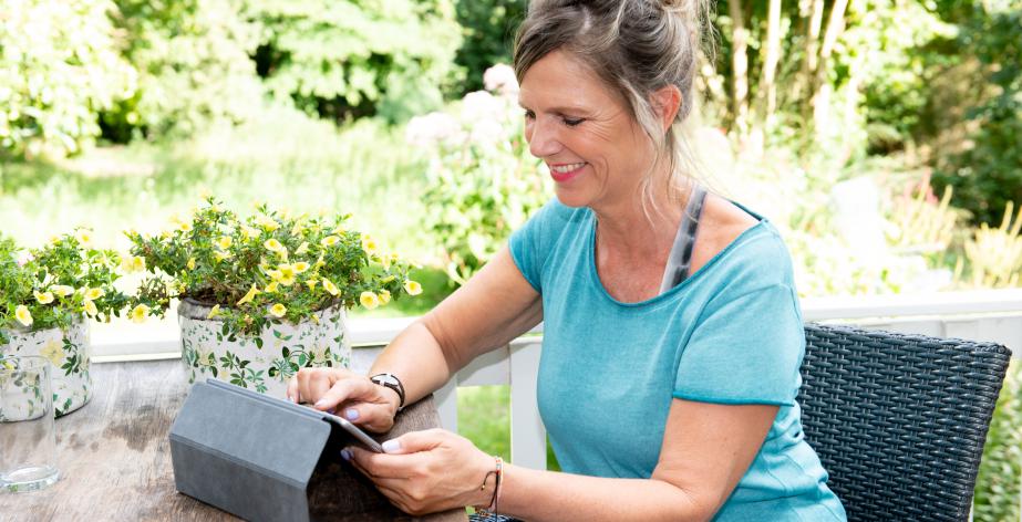 200814-Senior Sevice website_DSA0301.jpg